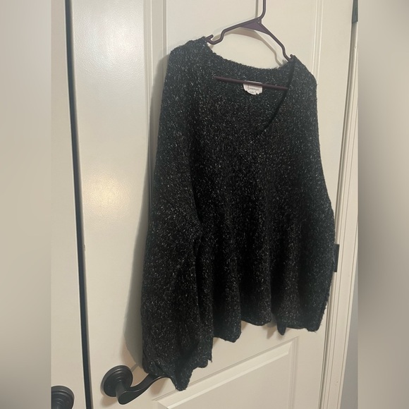 Anthropologie Wool Blend Wide Cuffed Sleeve Sweater Size Small - Picture 5 of 12
